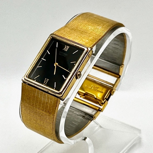 Seiko Vintage Gold and Black Rectangular Unisex Watch Working - Picture 5 of 11
